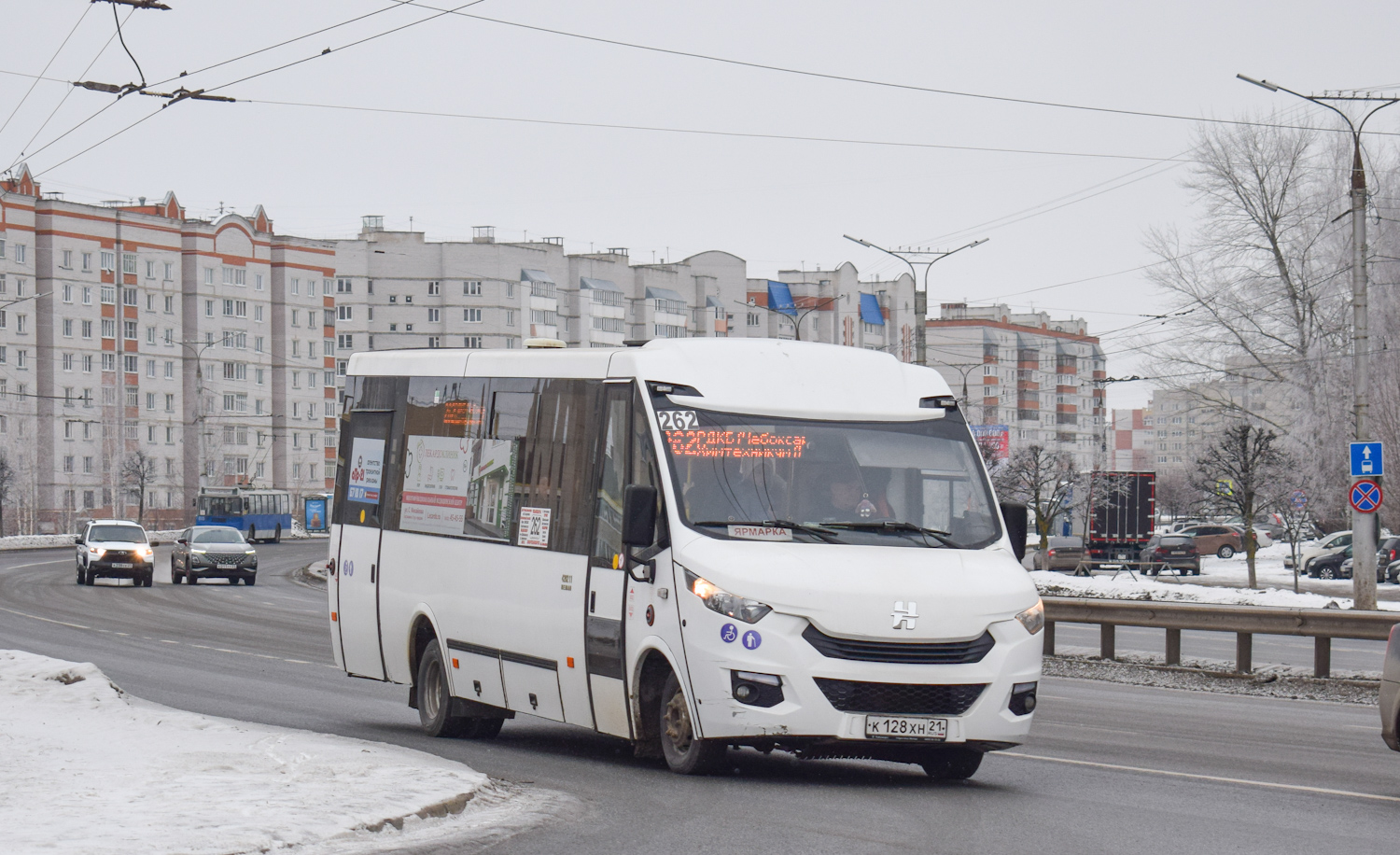 Чувашия, Неман-420211-511 № К 128 ХН 21