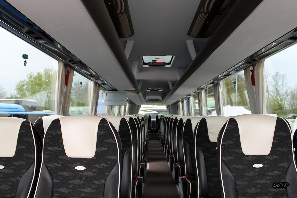 Бавария, Neoplan P22 N2216/3SHDL Tourliner L № M-NP 1511; Венгрия — Busexpo 2017, Zsámbék