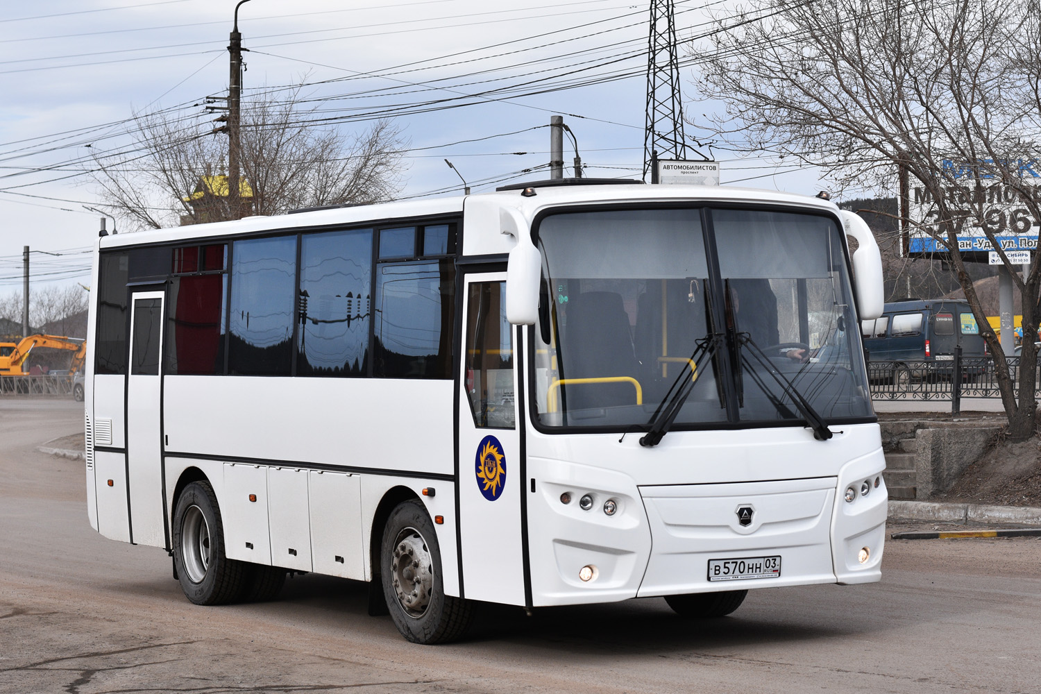 Бурятия, КАвЗ-4235-62 № В 570 НН 03