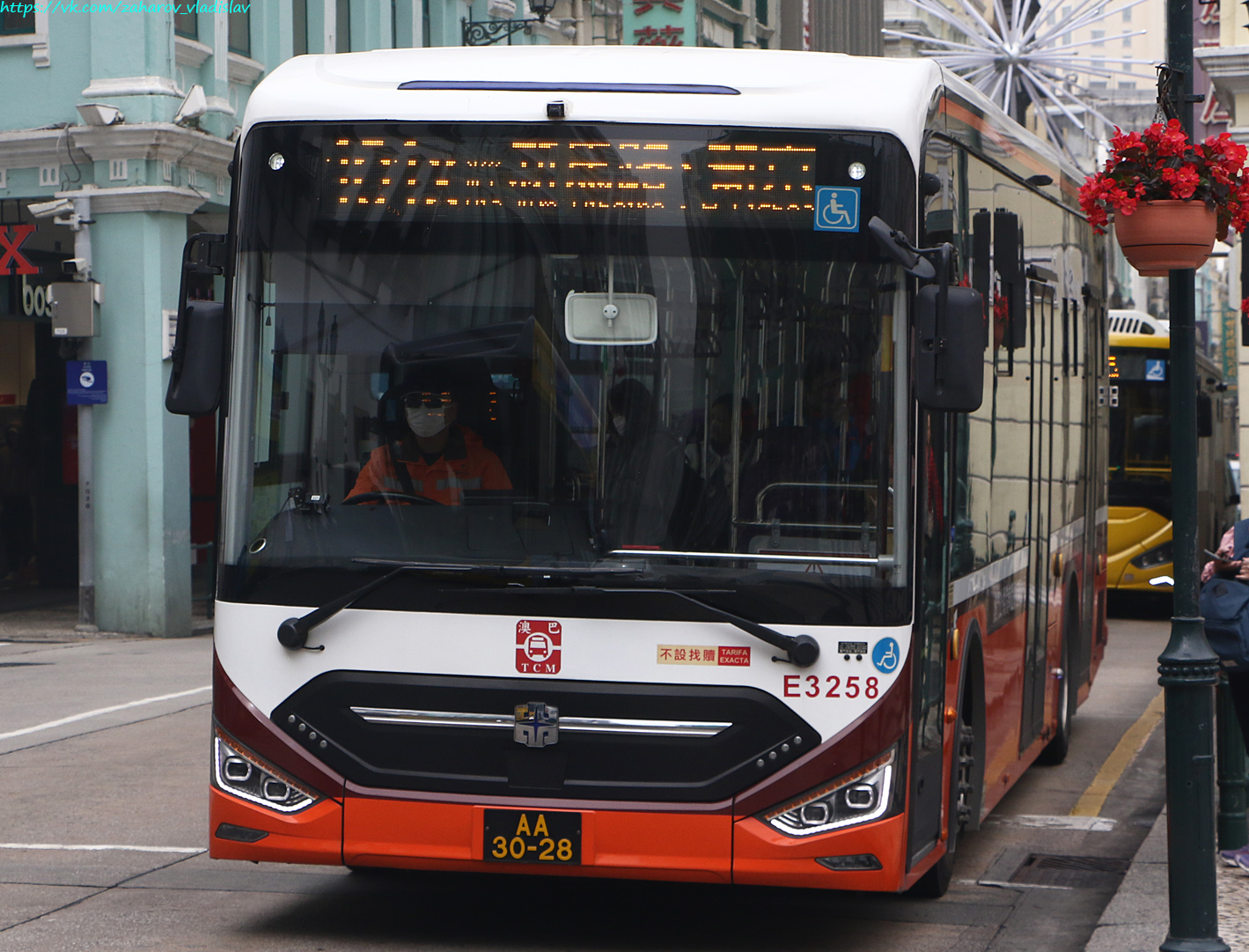 Китай, Zhong Tong LCK6113SHEVG № E3258