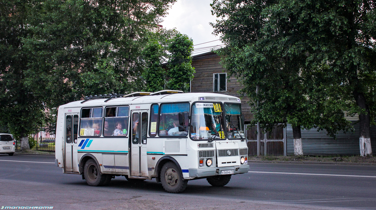Томская область, ПАЗ-32053 № Е 568 МВ 70