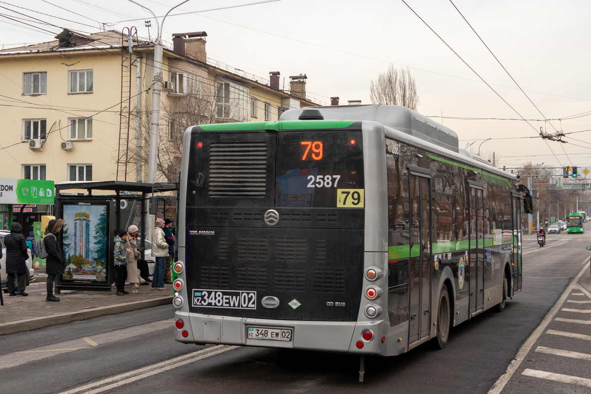 Алматы, Golden Dragon XML6125CN (Hyundai Trans Auto) № 2587