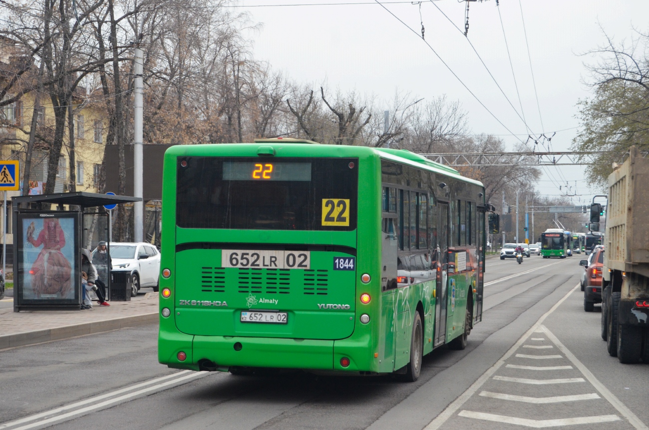Ałmaty, Yutong ZK6118HGA Nr 1844