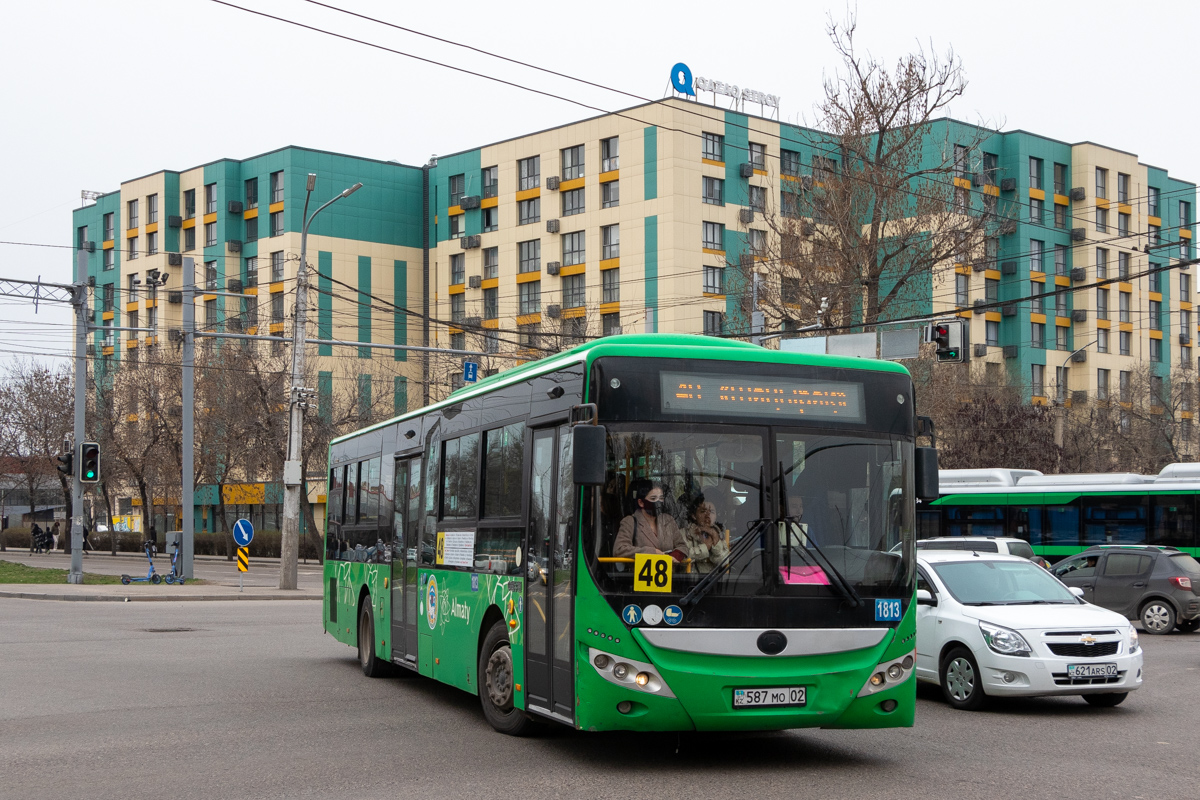 Алматы, Yutong ZK6118HGA № 1813