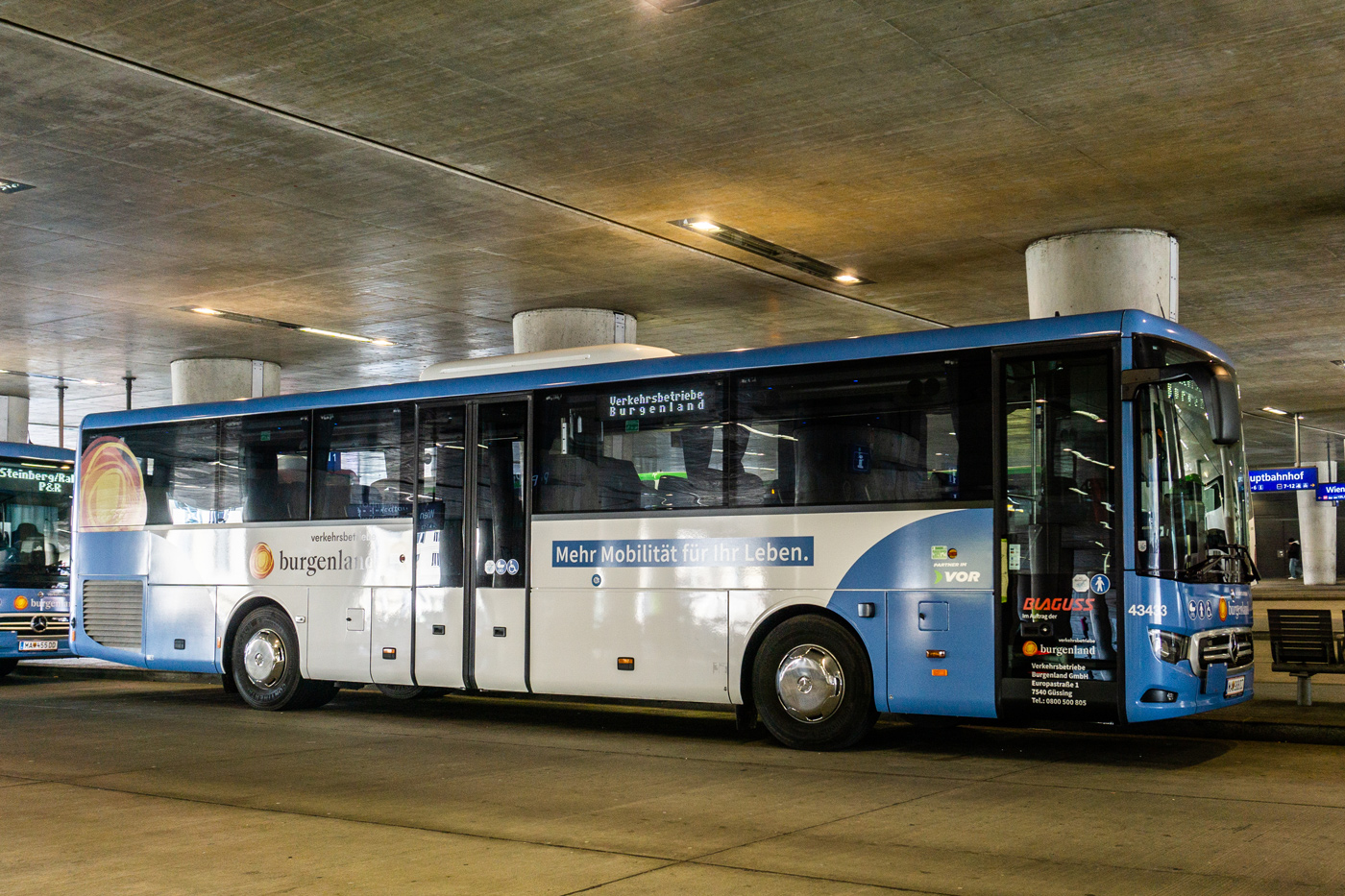 Австрия, Mercedes-Benz Intouro III № 43433