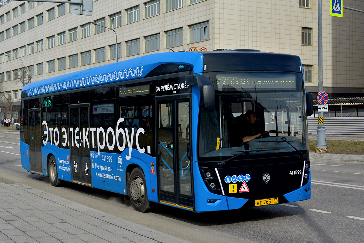 Москва, КАМАЗ-6282 № 411599