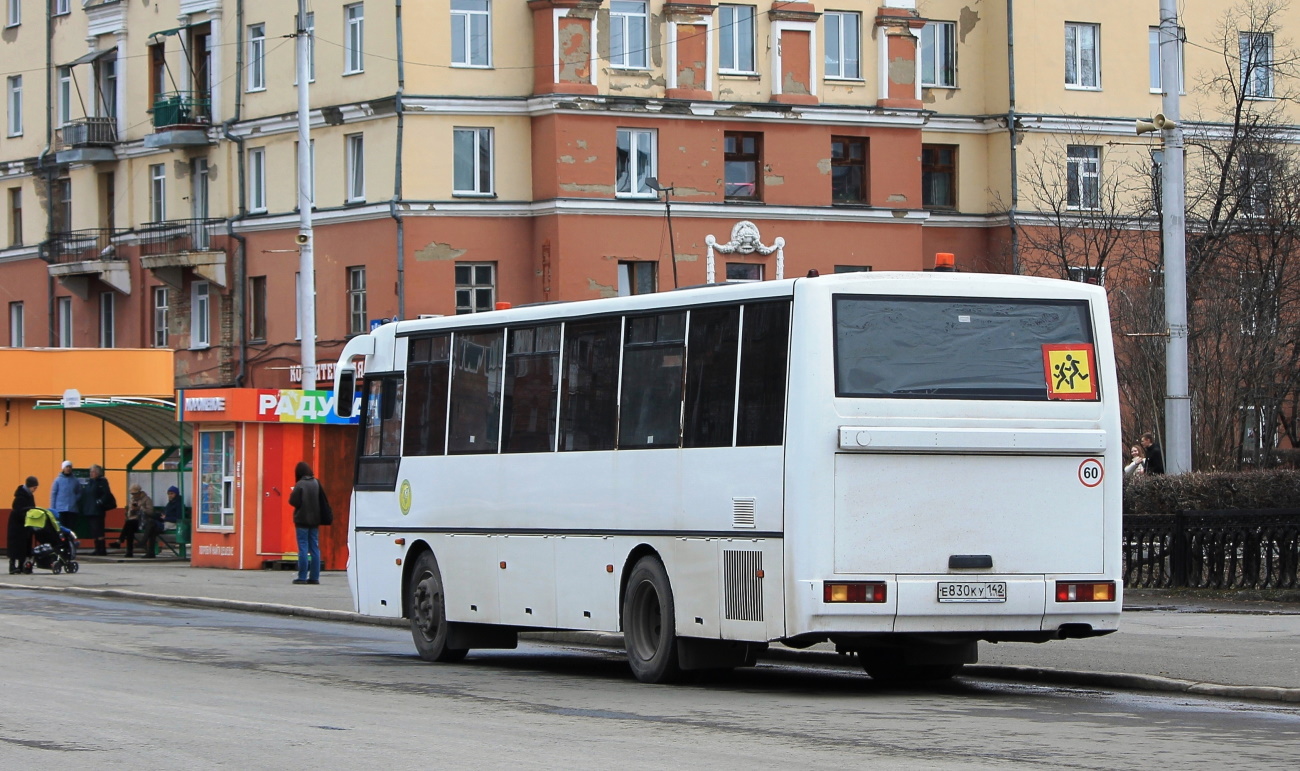 Obwód kemerowski - Kuzbas, KAvZ-4238-62 Nr Е 830 КУ 142