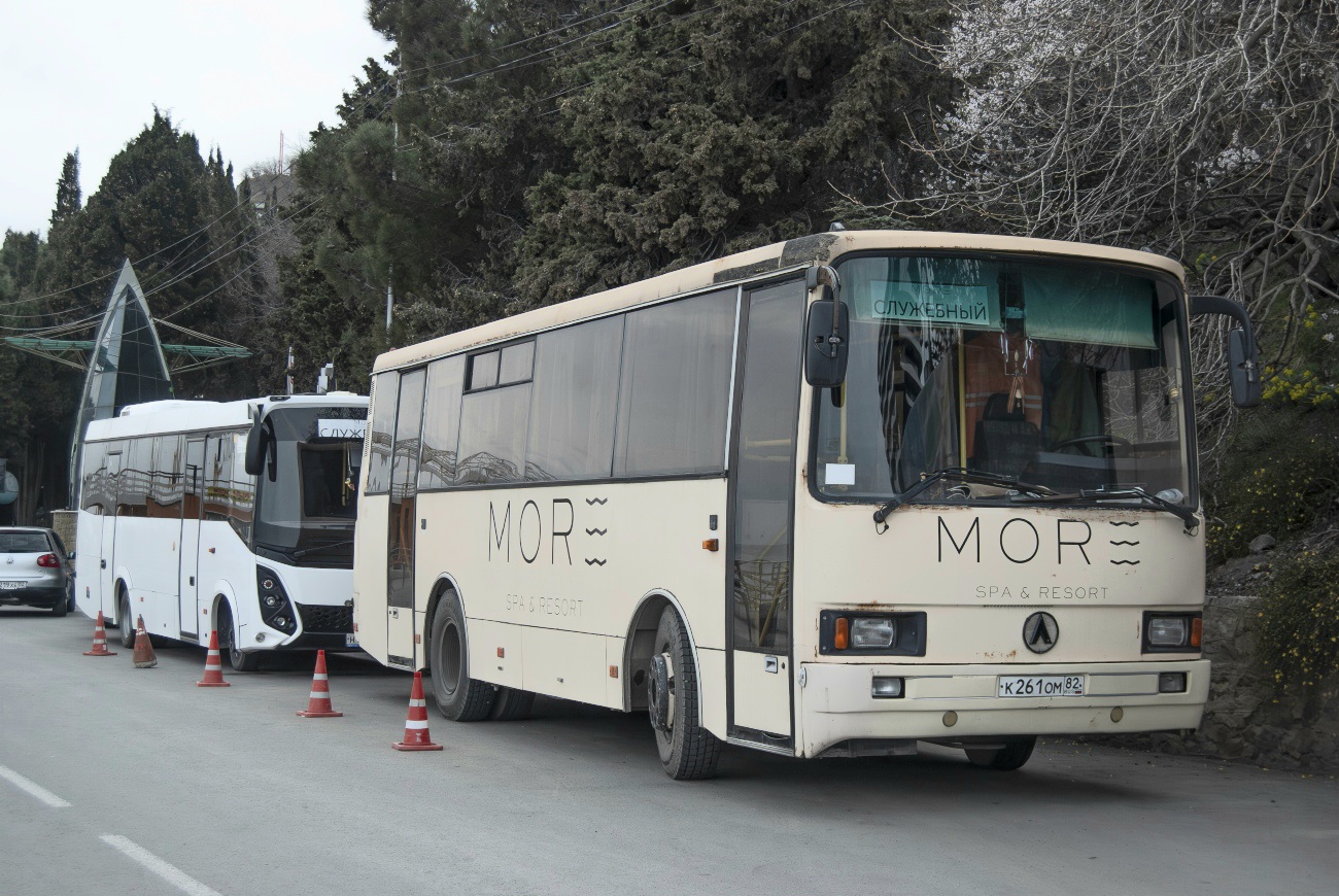 Республика Крым, СИМАЗ-2258 № Н 114 АК 82; Республика Крым, ЛАЗ А141JN "Лайнер-9" № К 261 ОМ 82