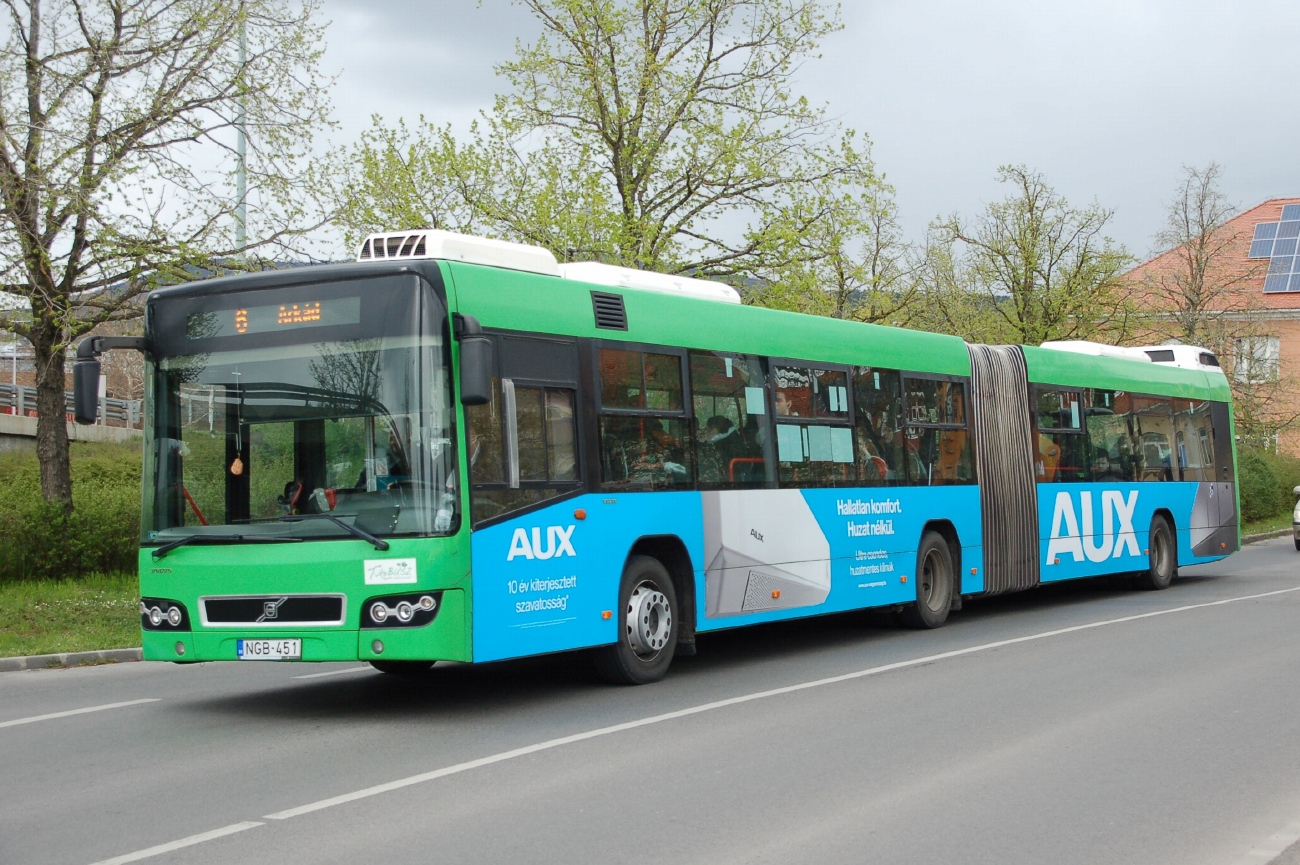 Венгрия, Volvo 7700A № NGB-451