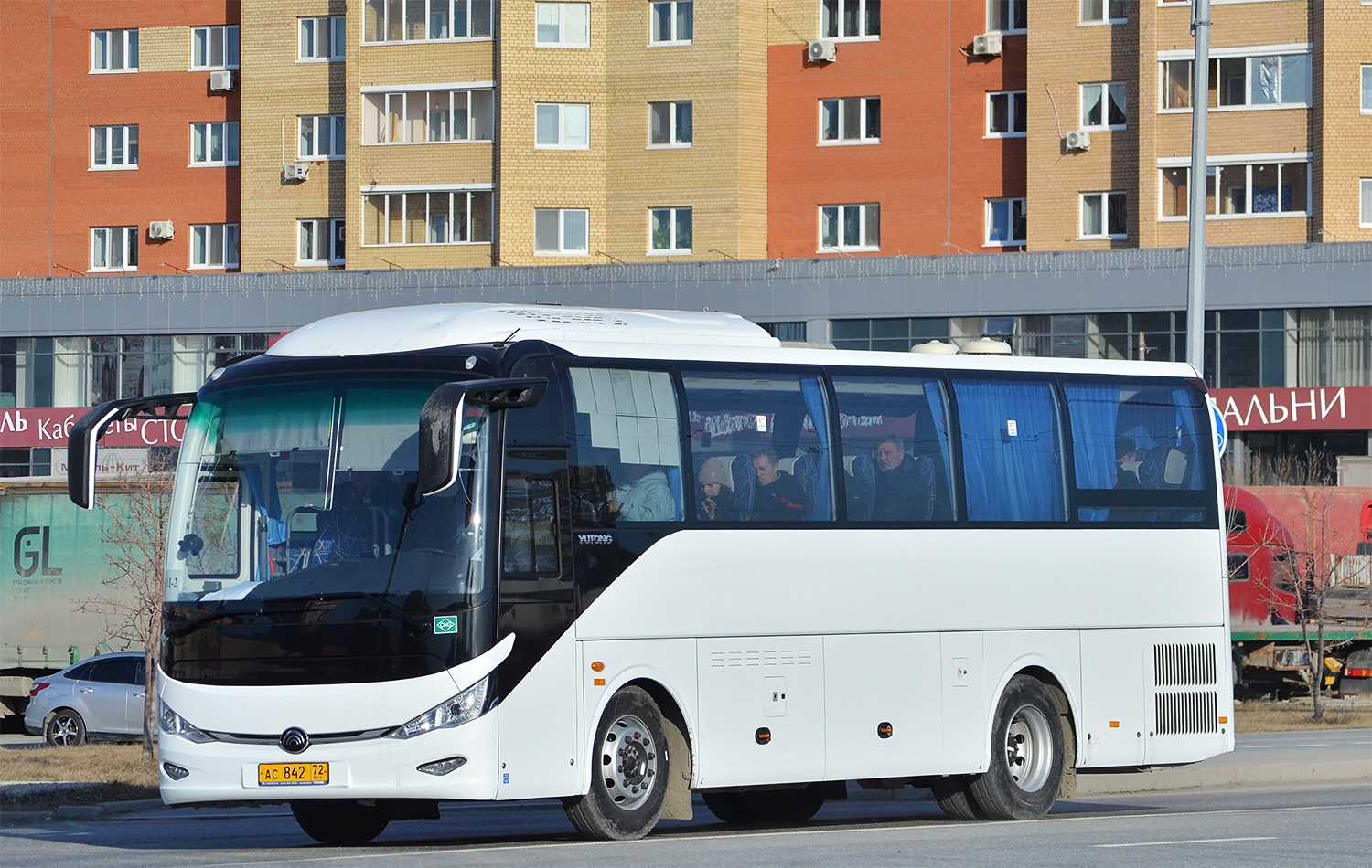 Тюменская область, Yutong ZK6947HN № АС 842 72