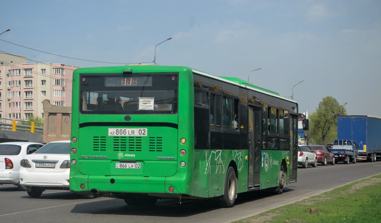 Алматы, Yutong ZK6118HGA № 866 LR 02