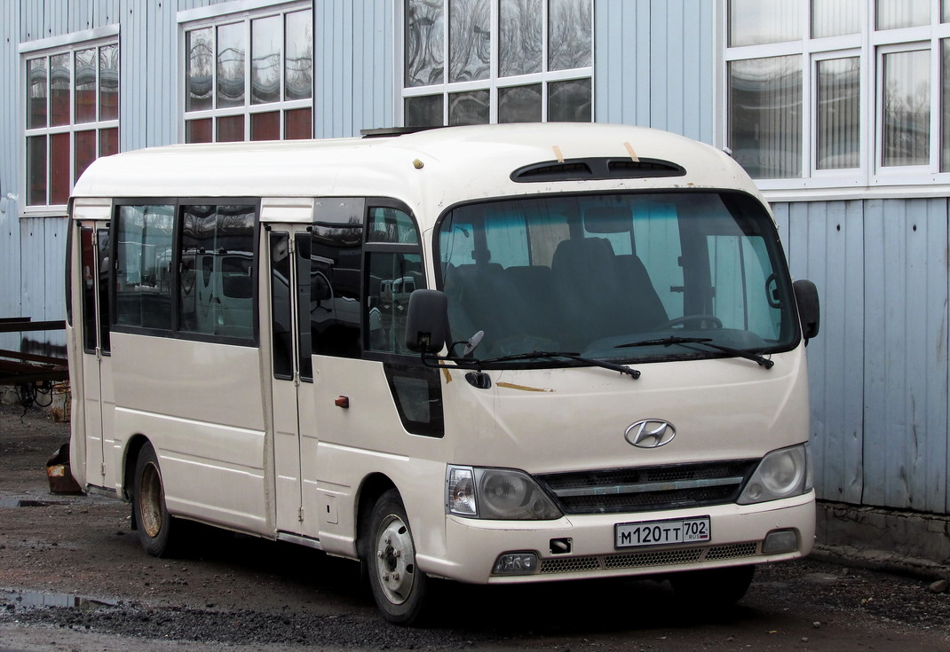 Башкортостан, Hyundai County Kuzbass № М 120 ТТ 702