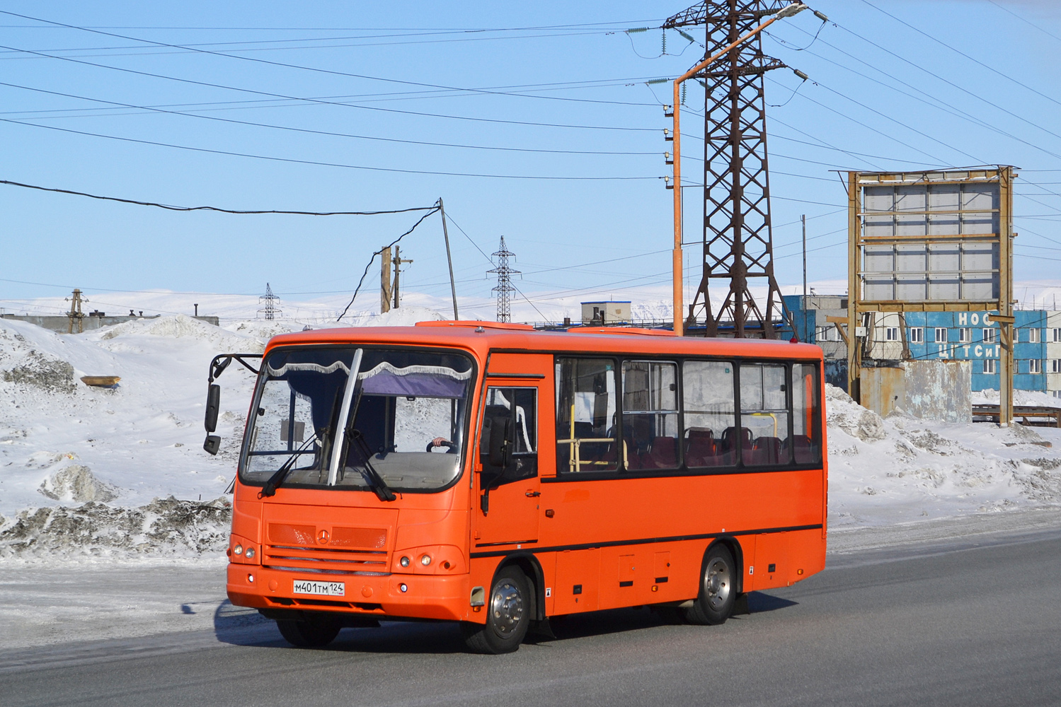 Красноярский край, ПАЗ-320402-05 № М 401 ТМ 124