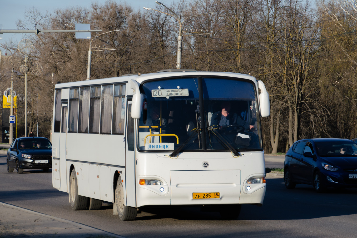 Липецкая область, КАвЗ-4238-61 № 056