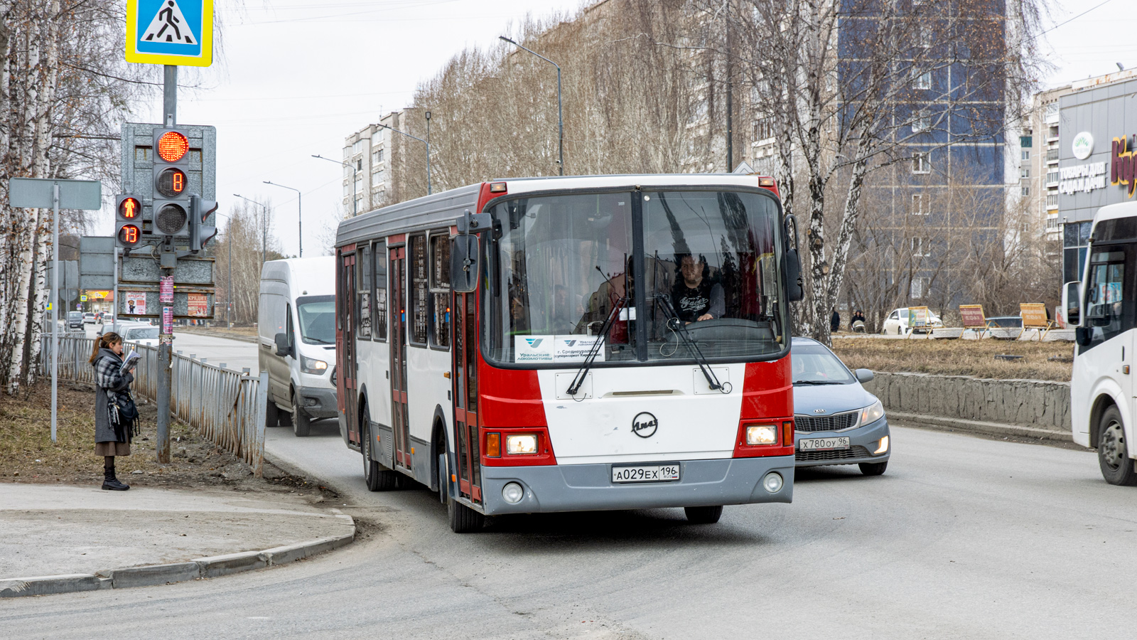 Свердловская область, ЛиАЗ-5256.35 № А 029 ЕХ 196