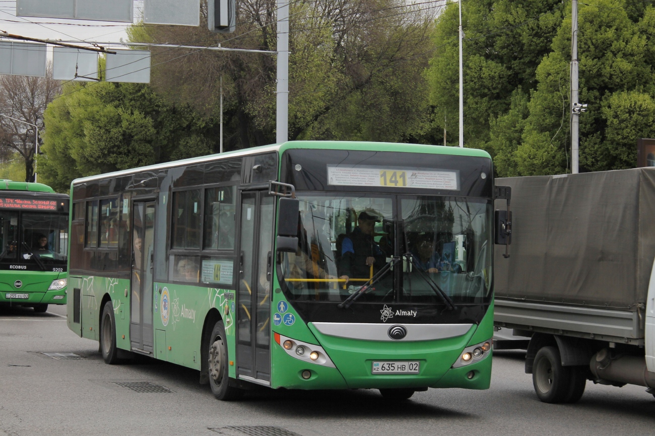 Алматы, Yutong ZK6118HGA № 635 HB 02