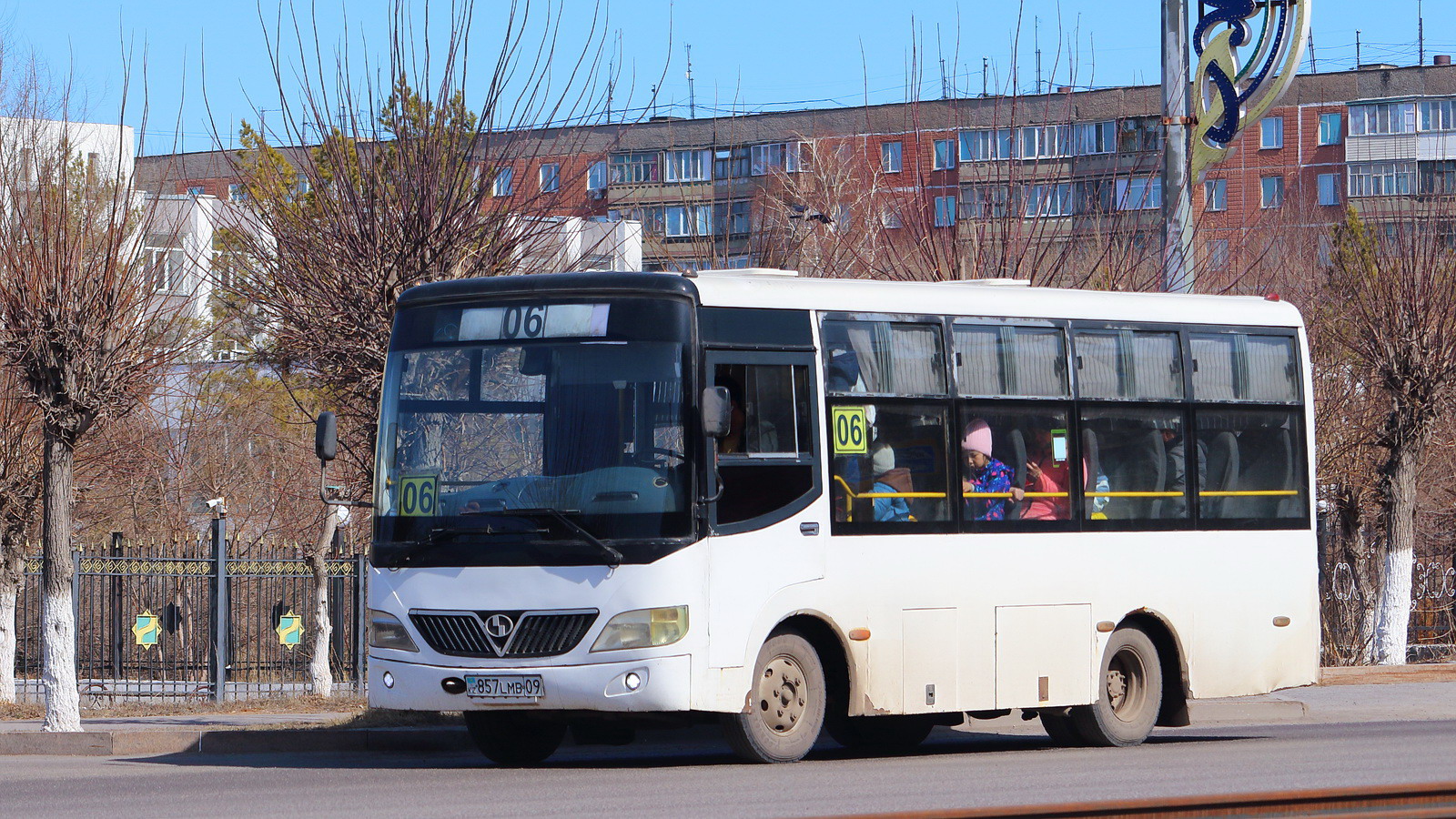 Карагандинская область, Shaolin SLG6660C4GE № 857 LMB 09