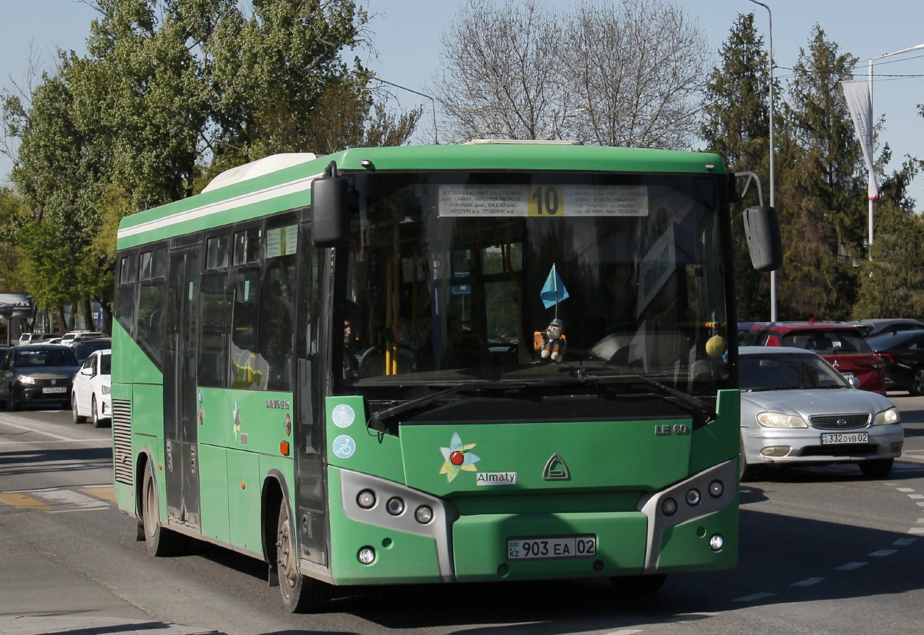 Алматы, SAZ LE60 № 903 EA 02