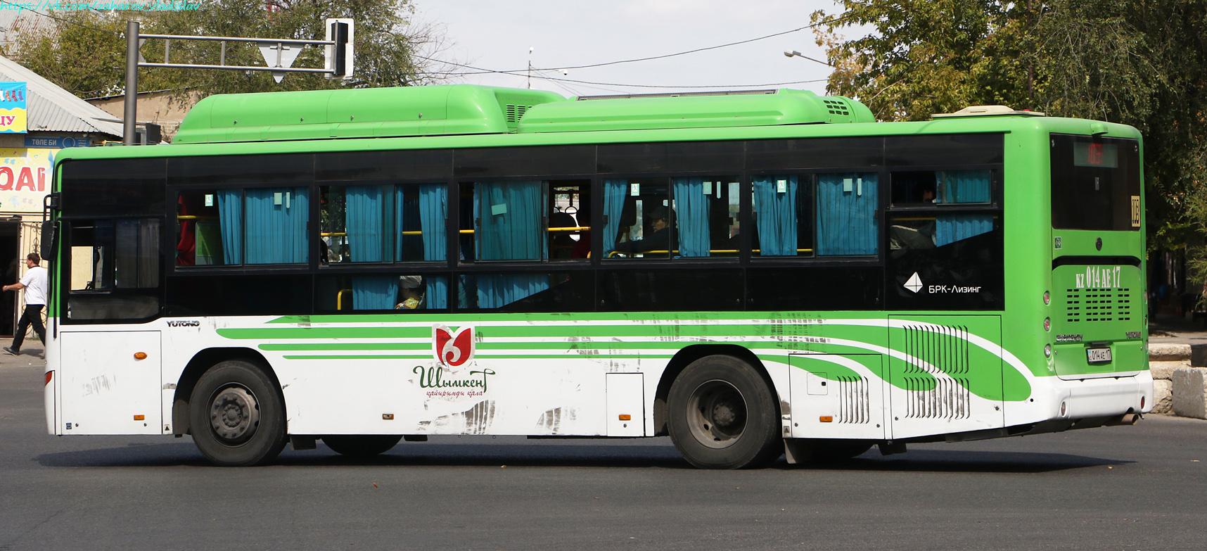 Шымкент, Yutong ZK6108HGH (СарыаркаАвтоПром) № 3076