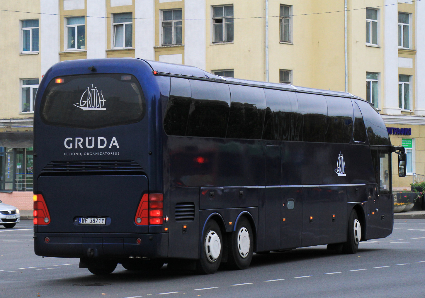 Польша, Neoplan PE6 N516/3SHDHC Starliner № WF 3871Y