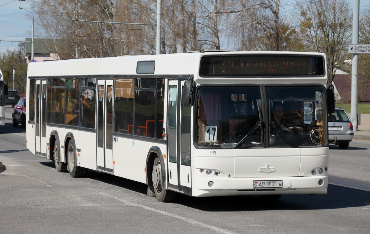 Grodno region, MAZ-107.466 # 041076