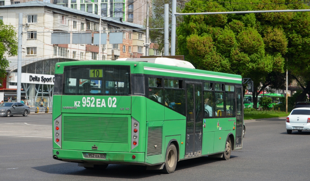 Алматы, SAZ LE60 № 952 EA 02