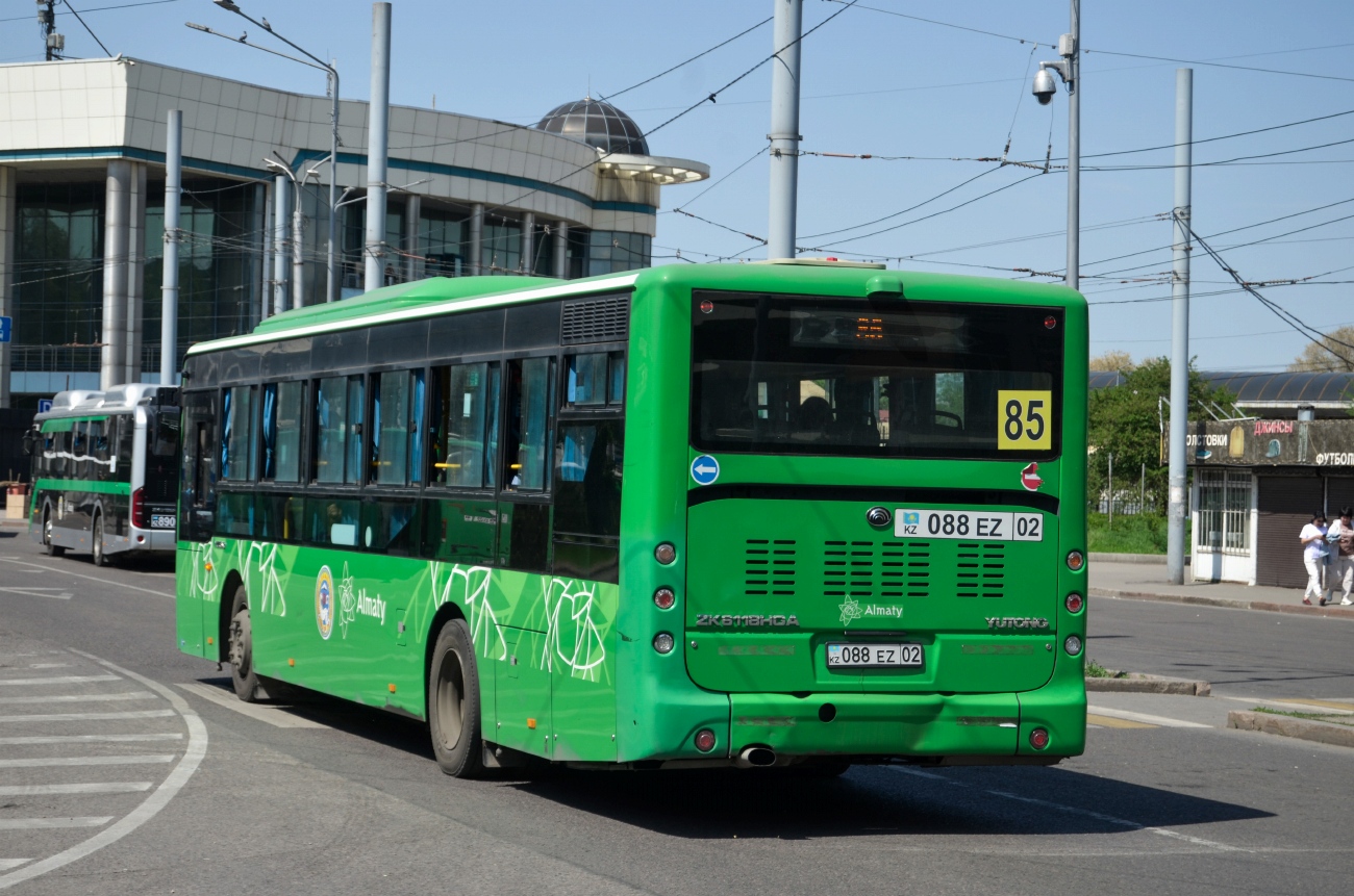 Алматы, Yutong ZK6118HGA (QazTehna) № 088 EZ 02