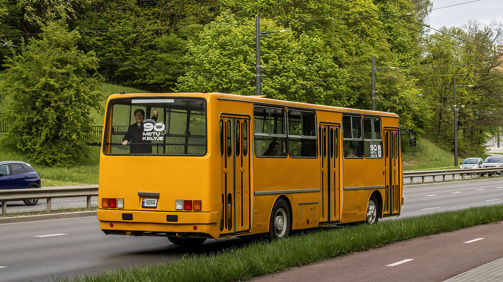 Lithuania, Ikarus 260.37 # 109