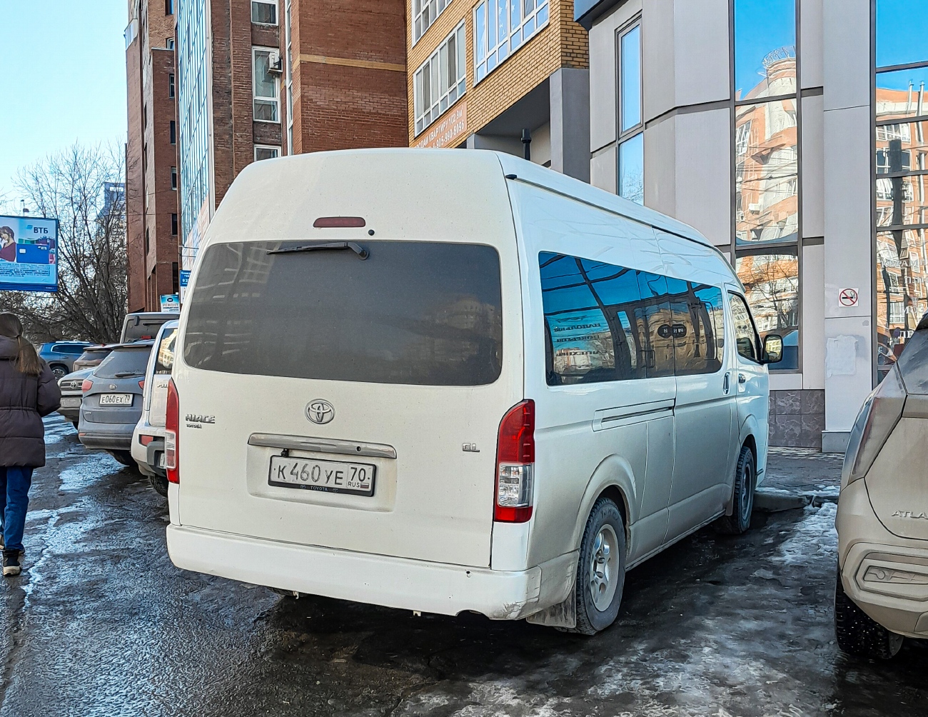 Томская область, Toyota HiAce KDH223L № К 460 УЕ 70