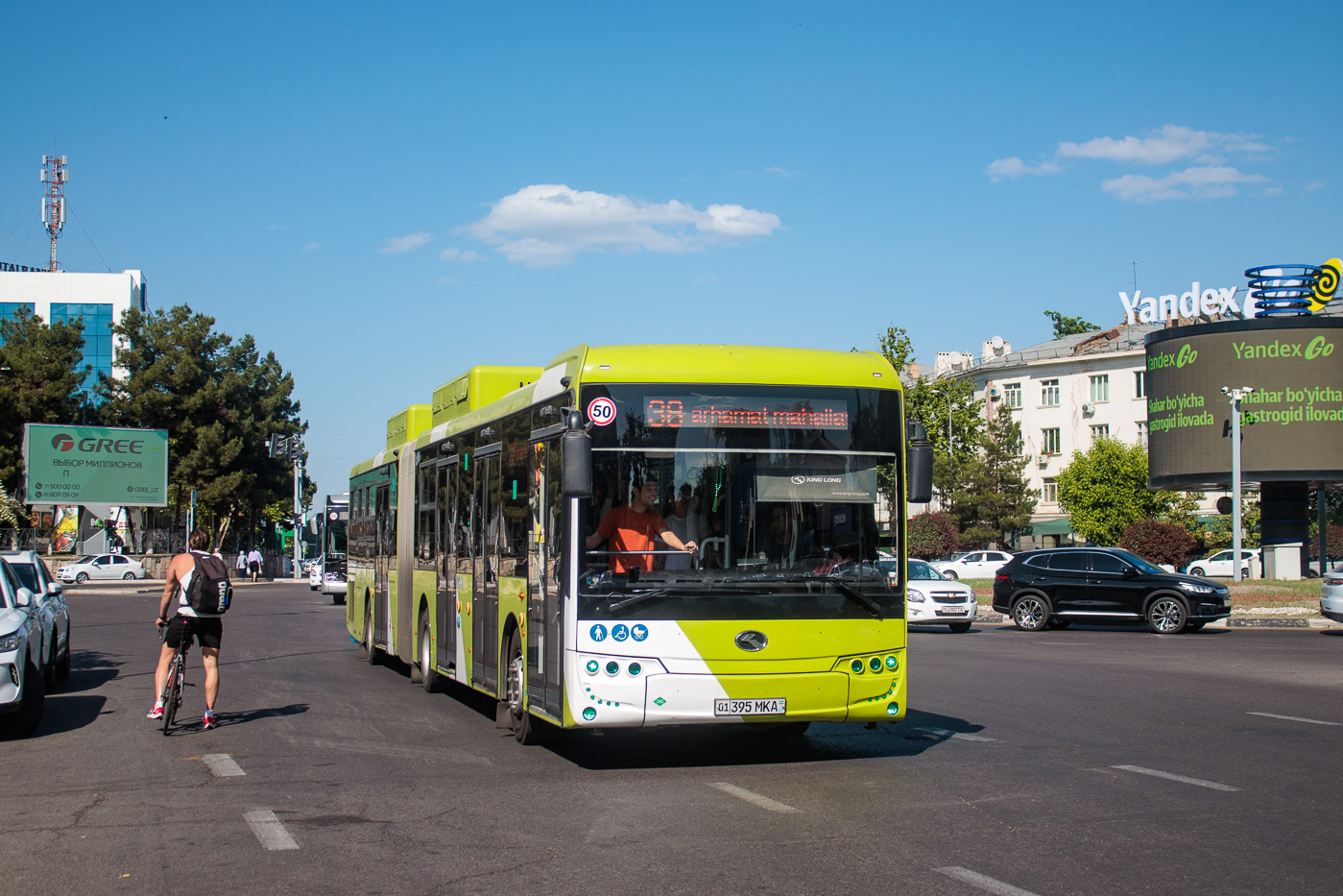 Узбекистан, King Long XMQ6180G № 04335