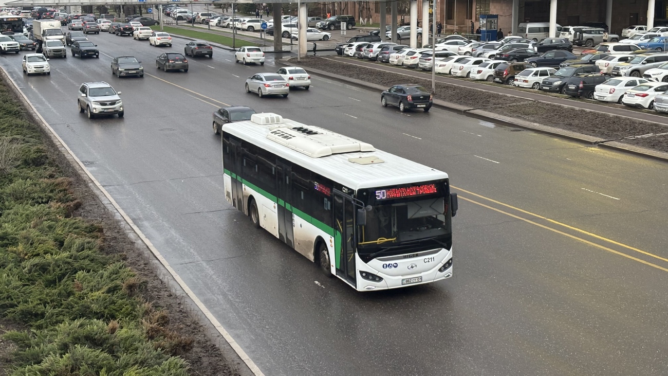 Астана, Higer KLQ6126G № C211