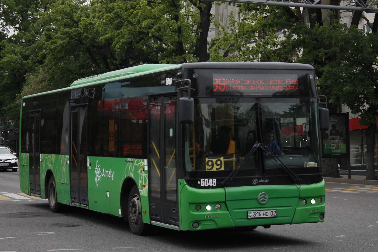 Алматы, Golden Dragon XML6125CR № 5046