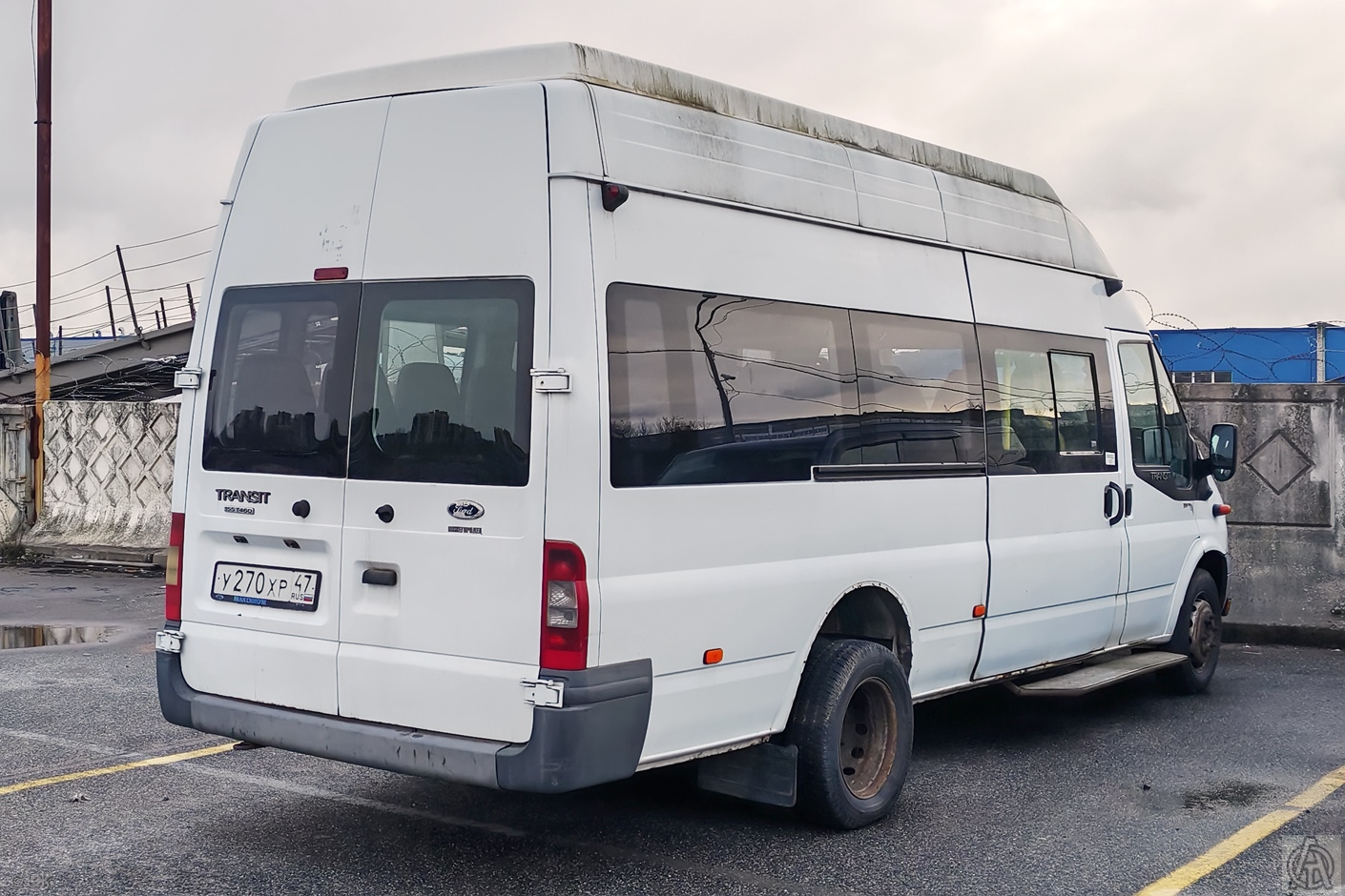 Санкт-Петербург, Нижегородец-222709  (Ford Transit) № У 270 ХР 47