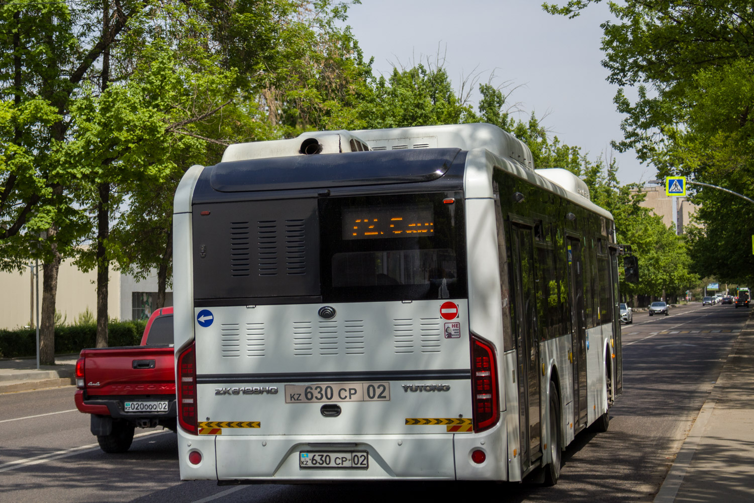 Алматы, Yutong ZK6128HG (СарыаркаАвтоПром) № 630 CP 02