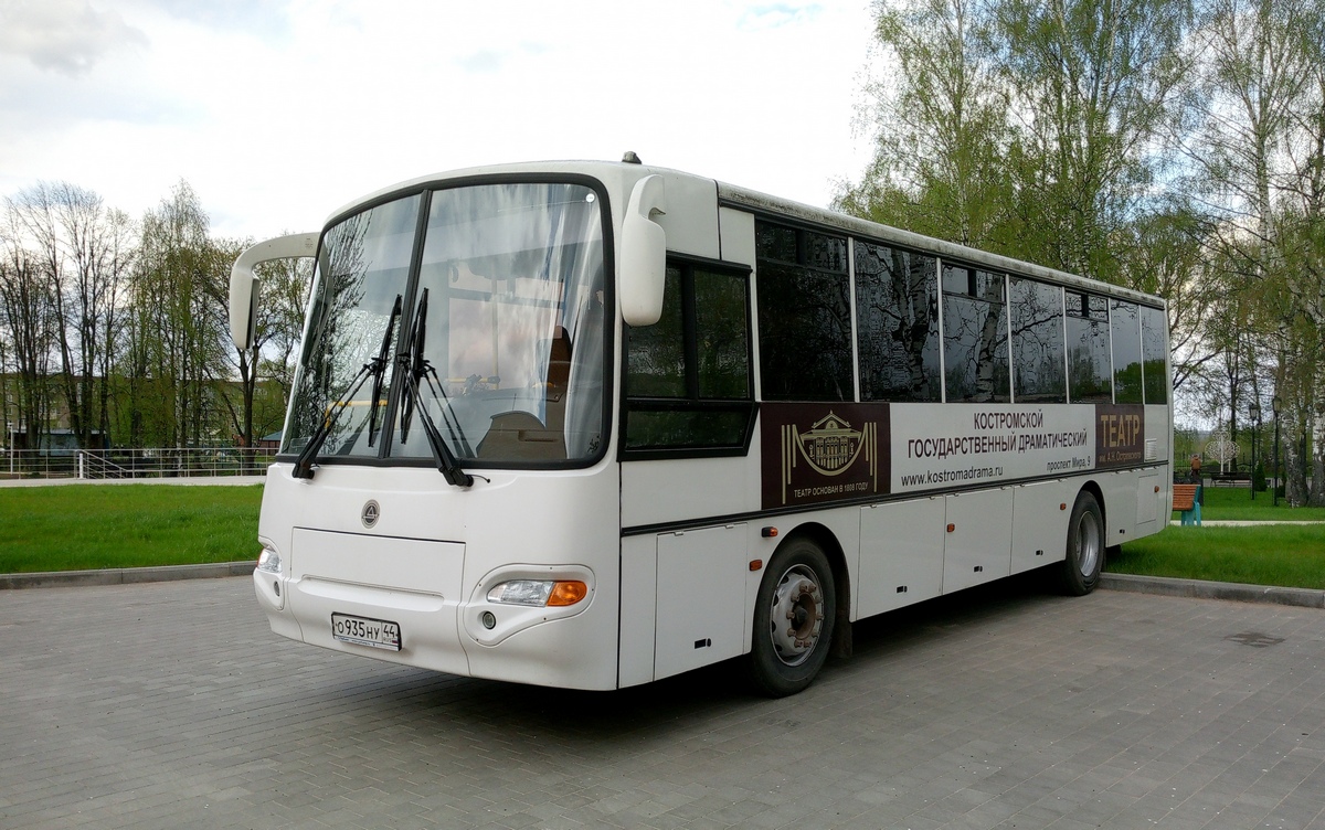 Костромская область, КАвЗ-4238-52 № О 935 НУ 44