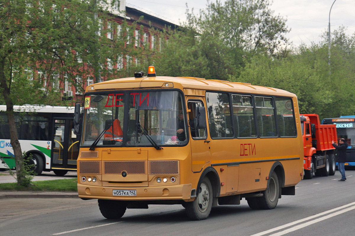 Кемеровская область - Кузбасс, ПАЗ-32053-70 № Н 057 КА 142