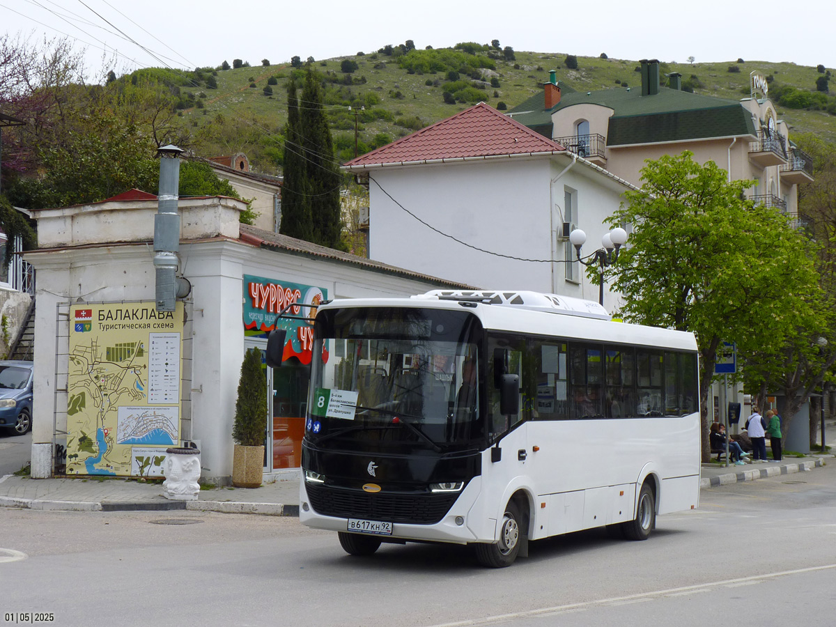 Севастополь, КАМАЗ-4280-F5 Vega № В 617 КН 92
