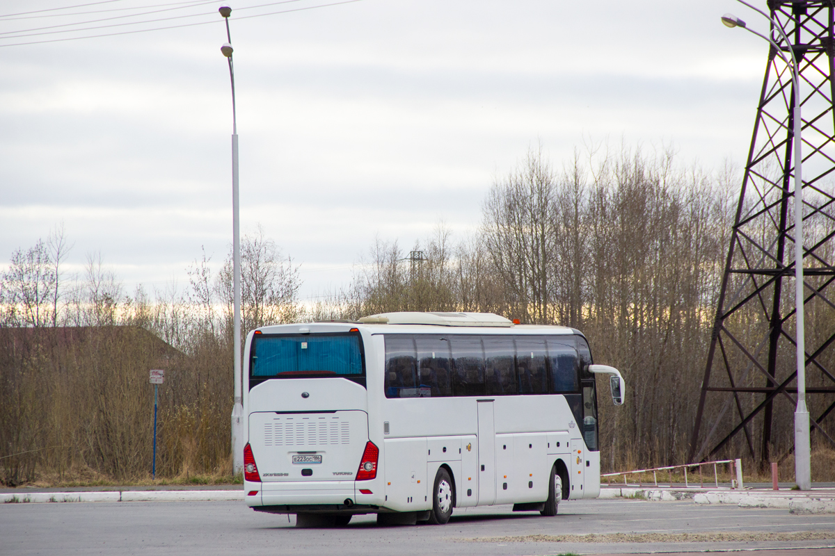Ханты-Мансийский АО, Yutong ZK6122H9 № Е 223 ОС 186