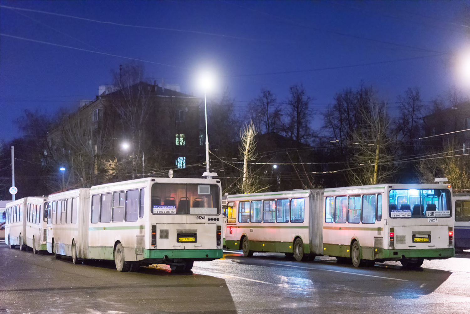 Москва, ЛиАЗ-6212.01 № 05241; Москва, ЛиАЗ-6212.01 № 05257