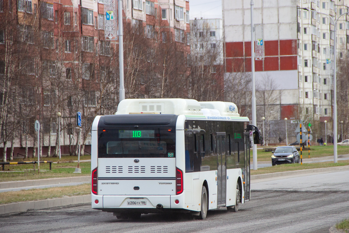 Ханты-Мансийский АО, Yutong ZK6116HG № Е 206 ТУ 186