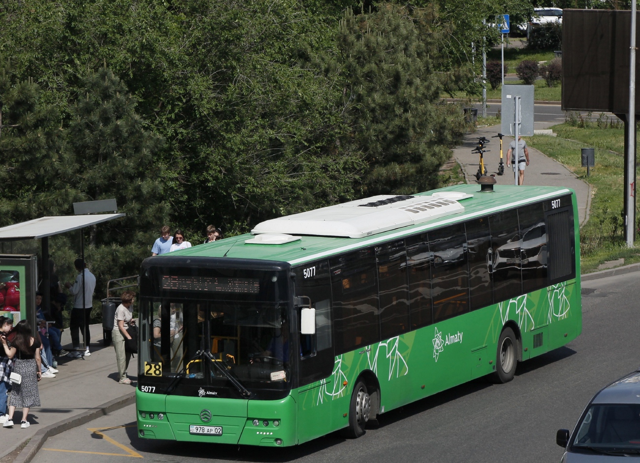 Алматы, Golden Dragon XML6125CR (Hyundai Trans Auto) № 5077