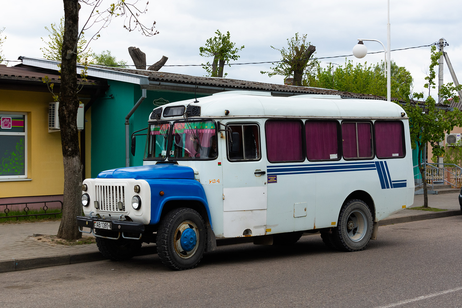 Гродненская область, КАвЗ-3270 № 904