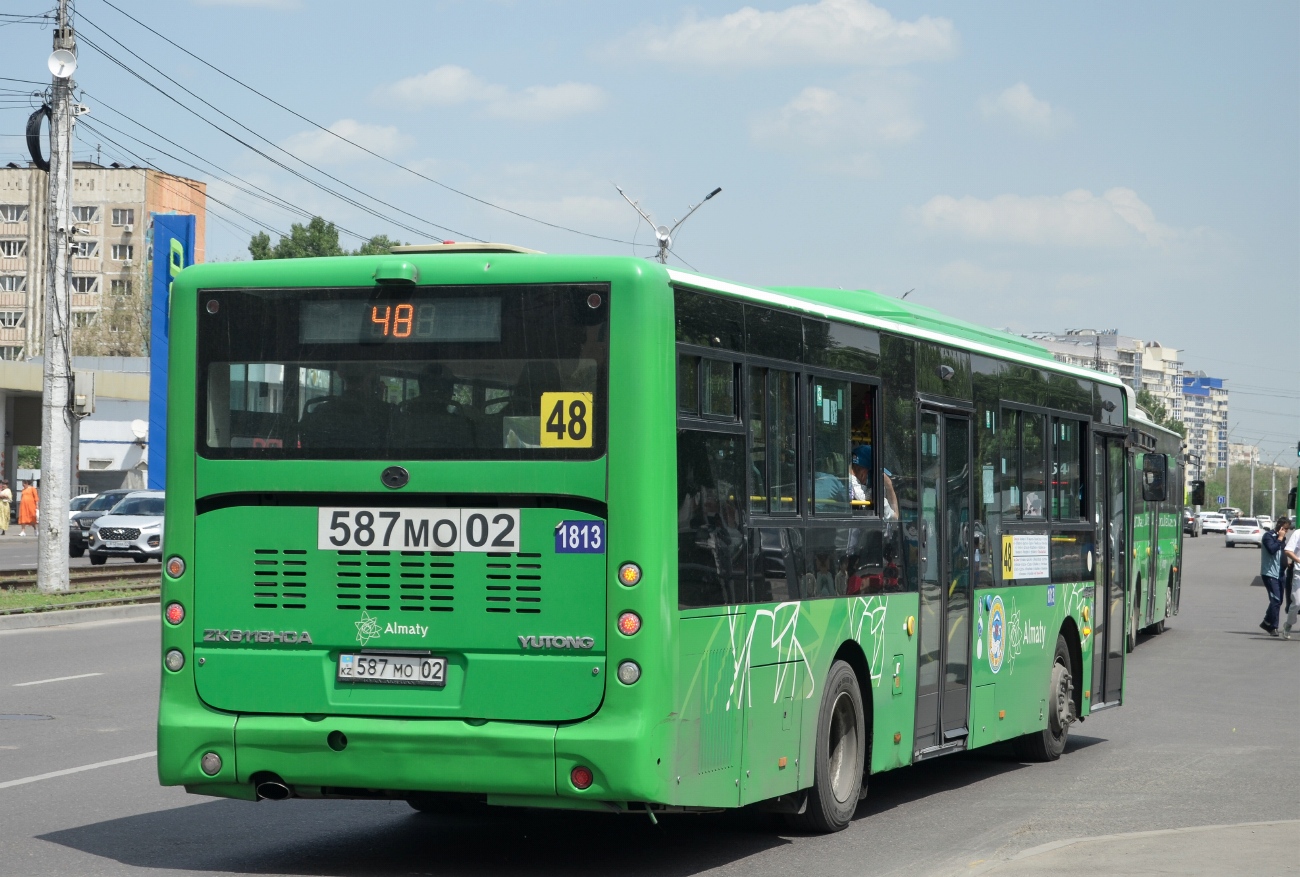 Almaty, Yutong ZK6118HGA # 1813