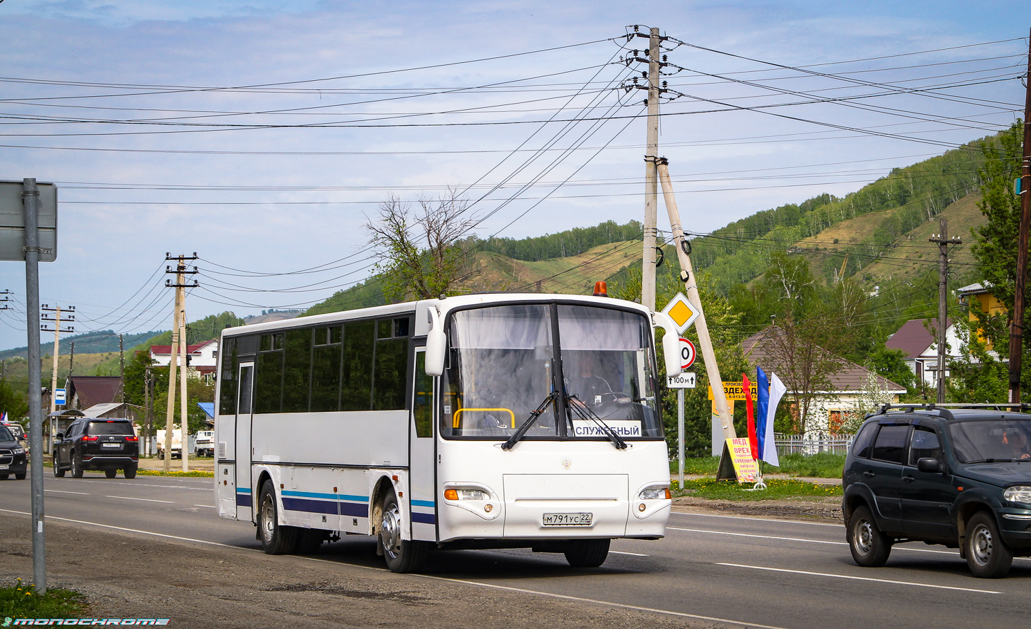 Алтайский край, КАвЗ-4238-42 № М 791 УС 22