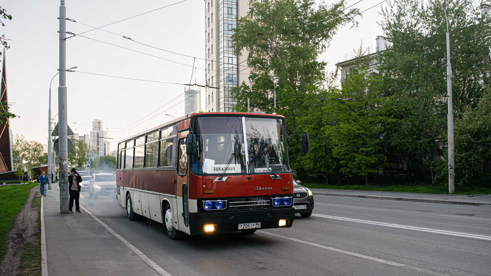 Свердловская область, Ikarus 256.74 № У 206 ТР 86