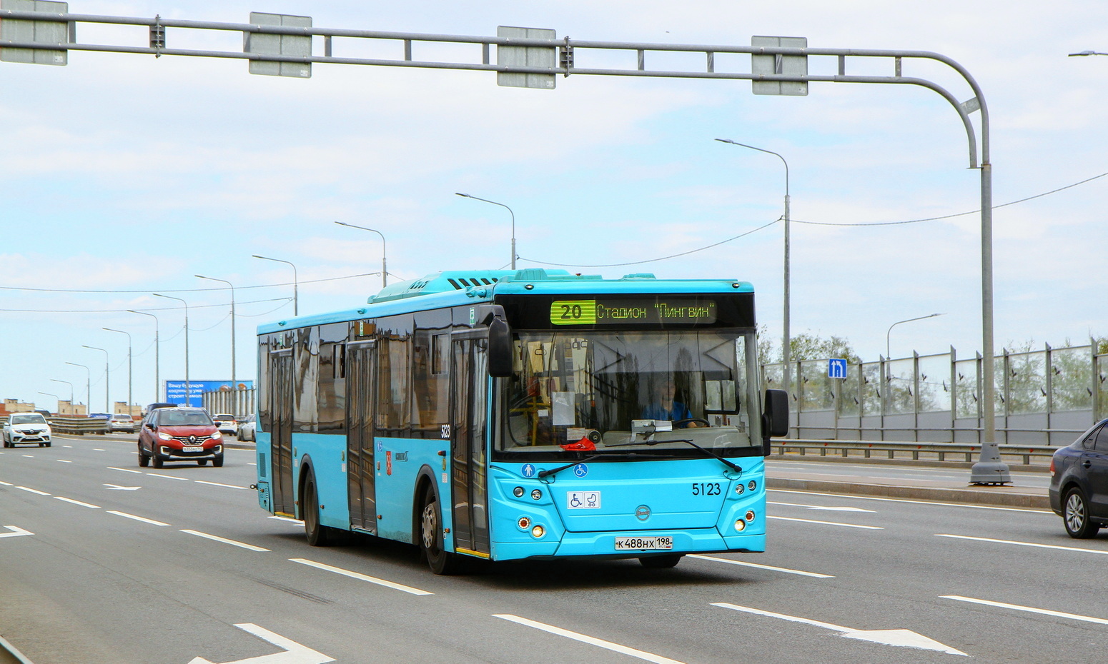 Sankt Petersburg, LiAZ-5292.65 Nr. 5123