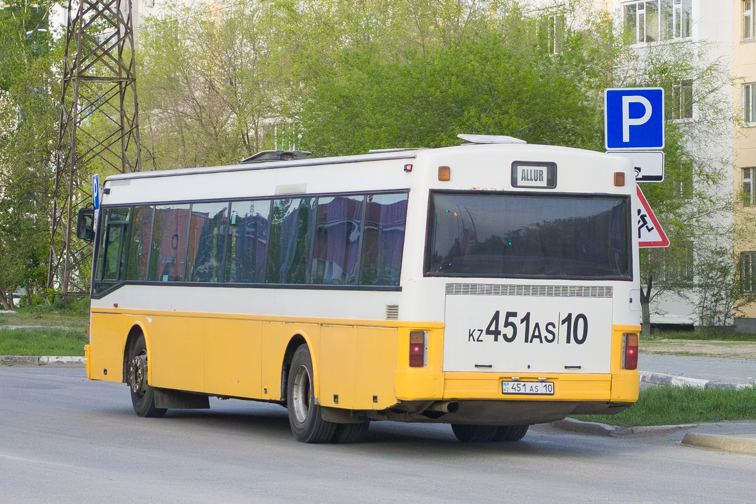 Костанайская область, Setra S215NR № 451 AS 10