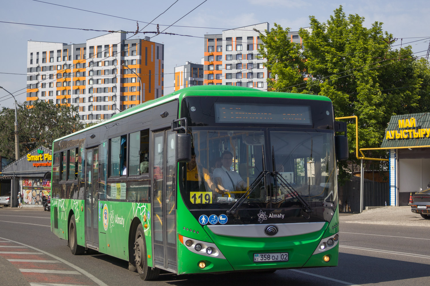 Алматы, Yutong ZK6118HGA (QazTehna) № 358 DJ 02