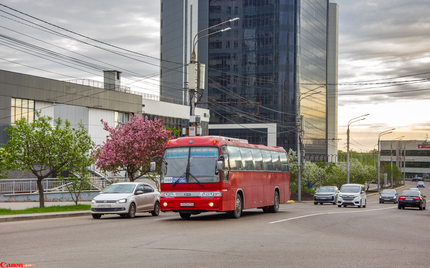 Красноярский край, Kia Granbird Super Premium № У 042 НВ 124