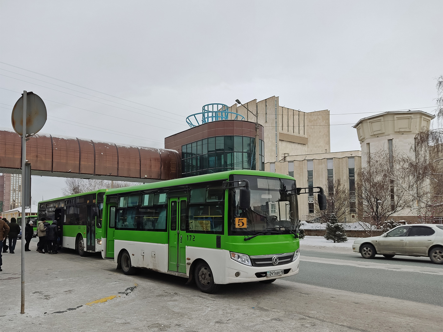 Абайська область, Dongfeng BWC6665GA5 (Qilu/СемАЗ) № 172